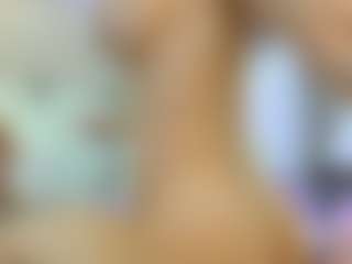 YanaMiana's Live Sex Cam Show