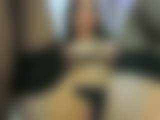YanaMiana's Live Sex Cam Show