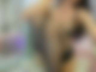 YanaMiana's Live Sex Cam Show