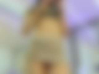 YanaMiana's Live Sex Cam Show