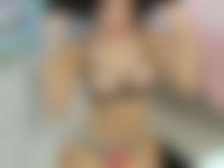 Live cam show with YanaMiana - Dildo Young Adult on sexylive.show