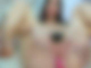 YanaMiana's Live Sex Cam Show