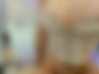 YanaMiana's Live Sex Cam Show