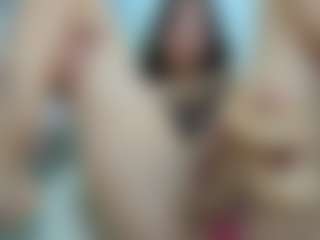 YanaMiana's Live Sex Cam Show
