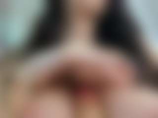 YanaMiana's Live Sex Cam Show