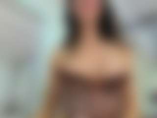 Live cam show with YanaMiana - White Blonde Hair on Mixed Magazine Live | romania