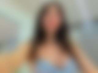 YanaMiana's Live Sex Cam Show