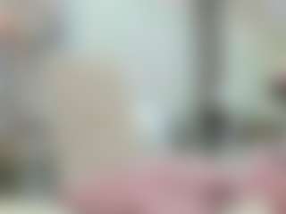 Live cam show with YanaMiana - Skinny on Camsoda