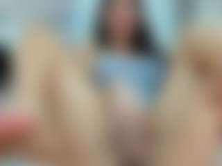 YanaMiana's Live Sex Cam Show