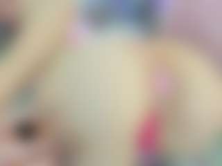 YanaMiana's Live Sex Cam Show