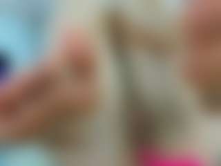 Live cam show with YanaMiana - Foot Fetish Blonde Hair on SinfulBabes