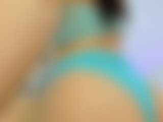 YanaMiana's Live Sex Cam Show