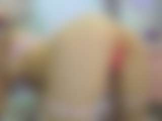 YanaMiana's Live Sex Cam Show
