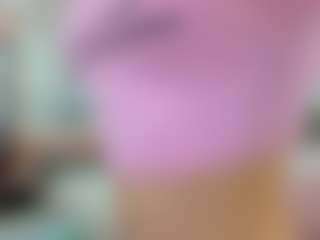 YanaMiana's Live Sex Cam Show