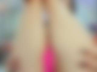 YanaMiana's Live Sex Cam Show
