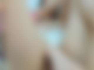 YanaMiana's Live Sex Cam Show