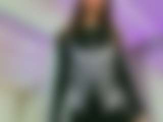 YanaMiana's Live Sex Cam Show