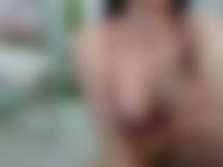 YanaMiana's Live Sex Cam Show