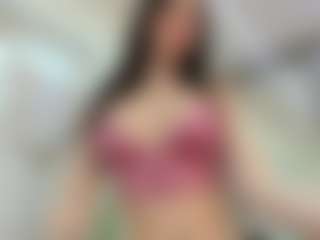YanaMiana's Live Sex Cam Show