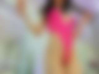 Live-Cam-Show mit YanaMiana - Toes auf Camsoda