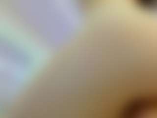 Live cam show with YanaMiana - Moaning on TastyBlacksLive