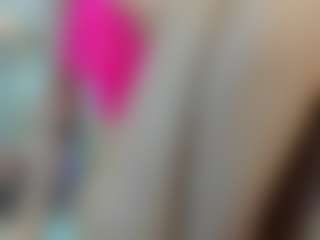 YanaMiana's Live Sex Cam Show