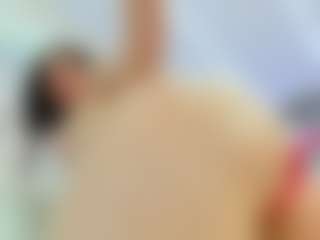 YanaMiana's Live Sex Cam Show