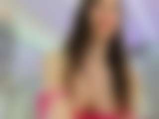 Live cam show with YanaMiana - Deepthroat on TottyGirls