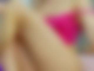 YanaMiana's Live Sex Cam Show