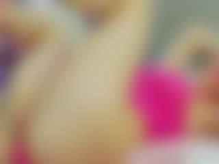 YanaMiana's Live Sex Cam Show