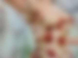 YanaMiana's Live Sex Cam Show