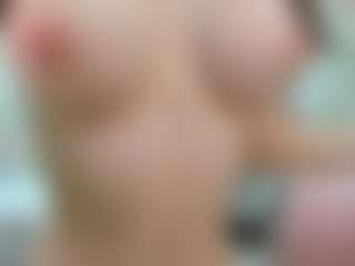 YanaMiana's Live Sex Cam Show