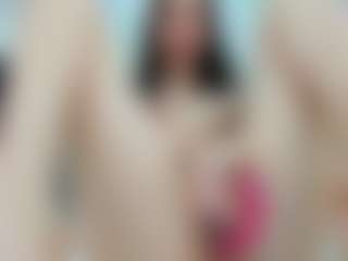 YanaMiana's Live Sex Cam Show