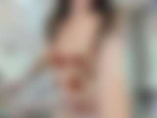 YanaMiana's Live Sex Cam Show