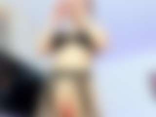 YanaMiana's Live Sex Cam Show