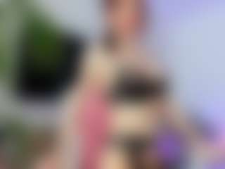 YanaMiana's Live Sex Cam Show