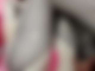 YanaMiana's Live Sex Cam Show