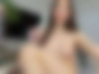 YanaMiana's Live Sex Cam Show