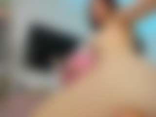 Live cam show with YanaMiana - Spank on Camsoda