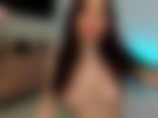 YanaMiana's Live Sex Cam Show