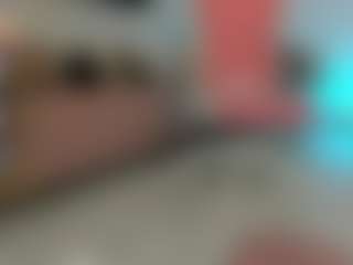 YanaMiana's Live Sex Cam Show