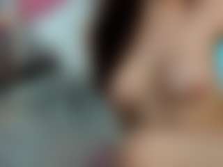 YanaMiana's Live Sex Cam Show