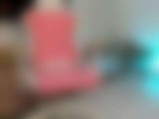 YanaMiana's Live Sex Cam Show