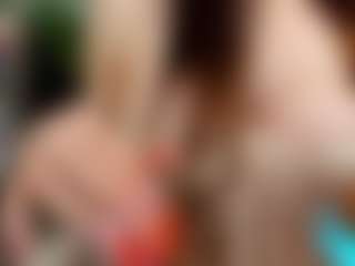 YanaMiana's Live Sex Cam Show