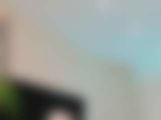 YanaMiana's Live Sex Cam Show