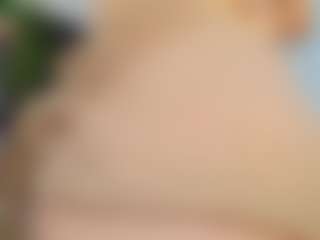 YanaMiana's Live Sex Cam Show