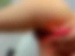 YanaMiana's Live Sex Cam Show