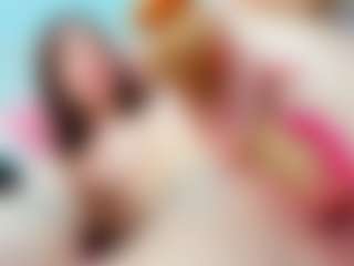 YanaMiana's Live Sex Cam Show