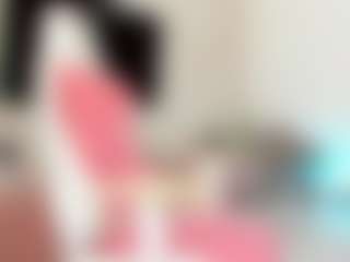 YanaMiana's Live Sex Cam Show