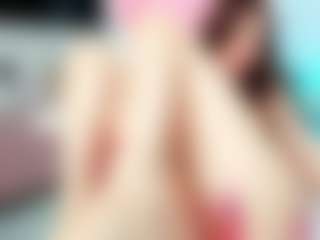 YanaMiana's Live Sex Cam Show